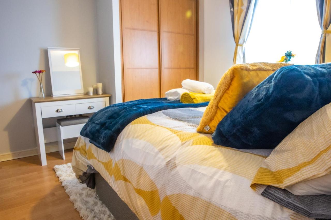 Newly Furnished Appartment Near Train Station 伍尔弗汉普顿 外观 照片